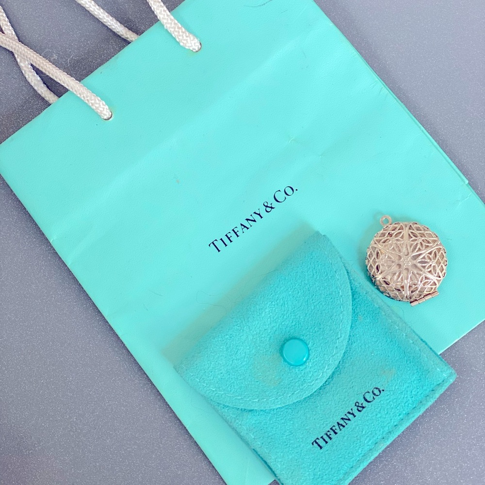 Vintage Tiffany’s Locket Elsa Peretti AUTHENTIC